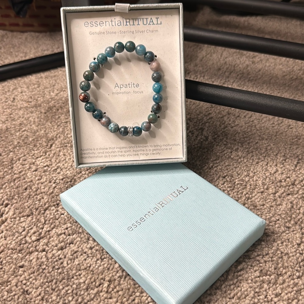 Essential Ritual Apatite Gemstone Beaded Stretch Bracelet Sterling Silver Charm
